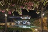 Lombok - Villa Almarik, Ambiente am Abend