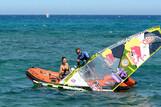 Lanzarote - Windsurfing Club Las Cucharas, Rettung in Not