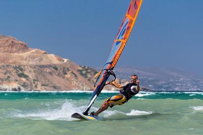 Naxos - Flisvos Surf Action (Lagune)
