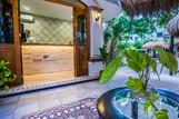 The Bric Hotel, Rezeption