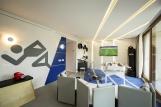 Mallorca - ROBINSON Club Cala Serena, Themensuite Sports Lover Wohnraum