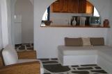 Mykonos - Villas Kalafatis, Wohnraum mit Blick zur Küche