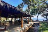 Indonesien - Nordulawesi - Murex Manado - Blick vom Restaurant auf das Meer
