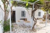 Naxos Flisvos Studios & Appartements, Aussenansicht Terrassen