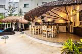 The Bric Hotel , Restaurant