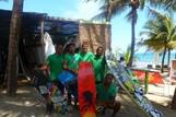 Cabarete, Cabarete Windsportsclub, Team unter Palmen