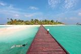 Malediven Angaga Island Resort Steg