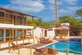 Jericoacoara - Carcara, Pool mit Blick zum Frühstücksbereich