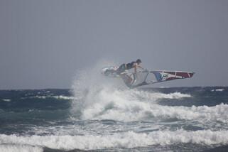 Teneriffa El Medano - Surf Center Playa Sur, Jump