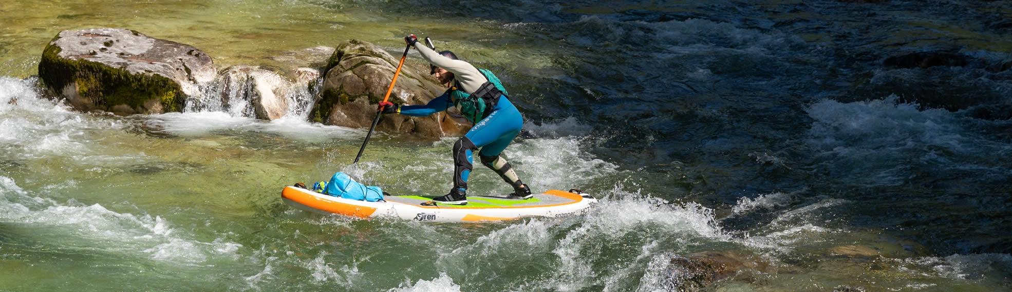 Paddler im Wildwasser