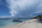 Lombok - Villa Almarik, Gangga Divers, Tauchboot
